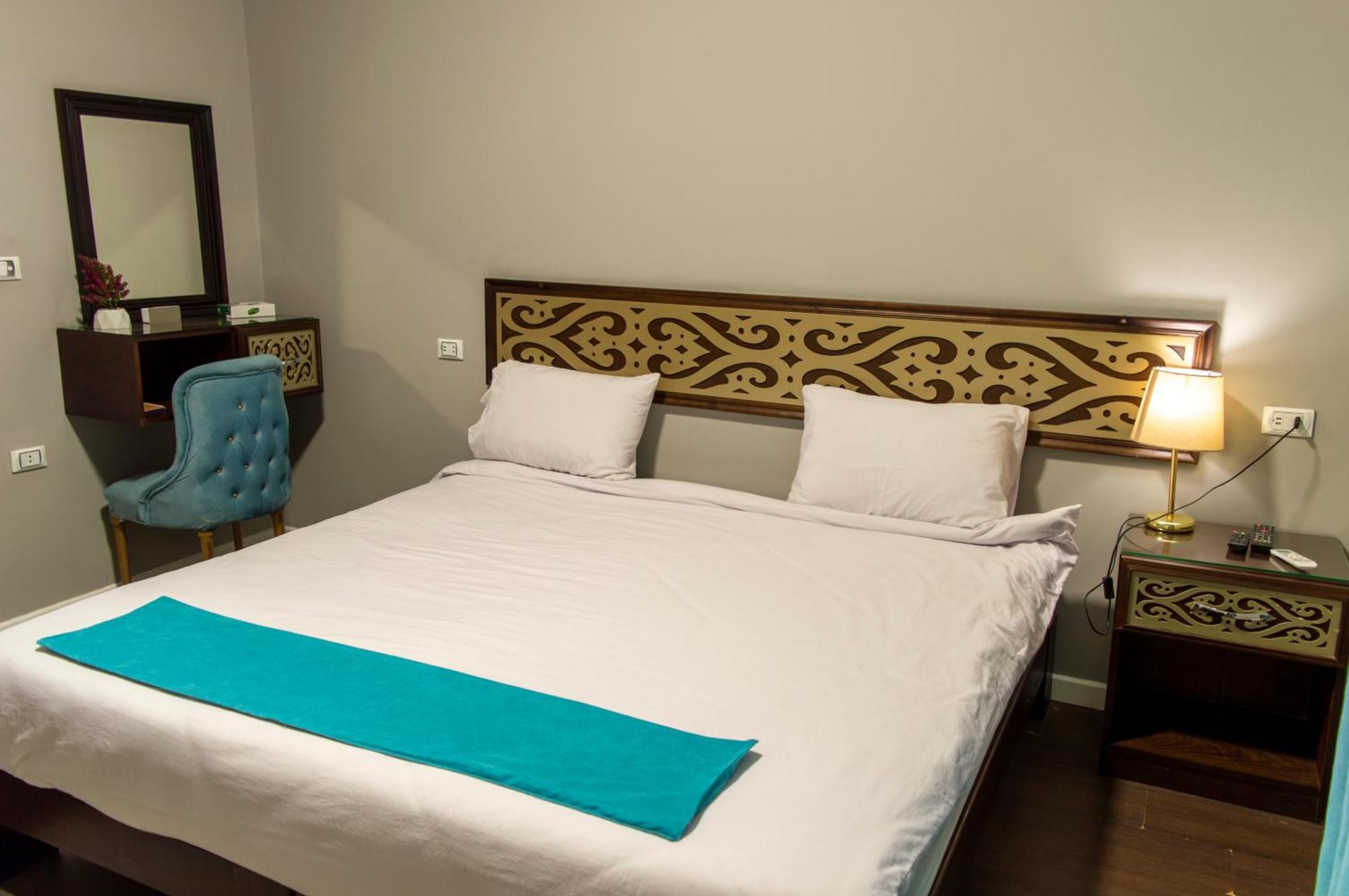 The Pyramids Gate Inn Kafret el-Gabal エクステリア 写真