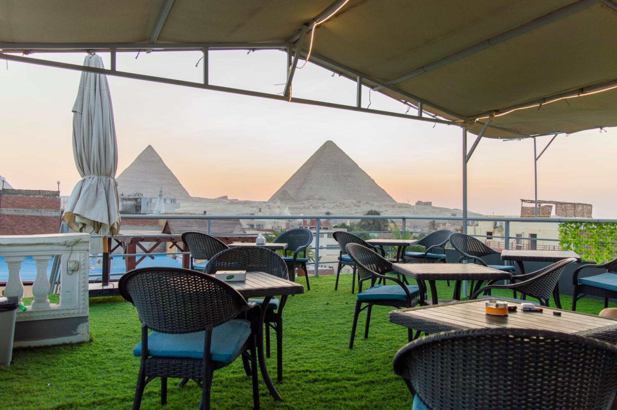 The Pyramids Gate Inn Kafret el-Gabal エクステリア 写真