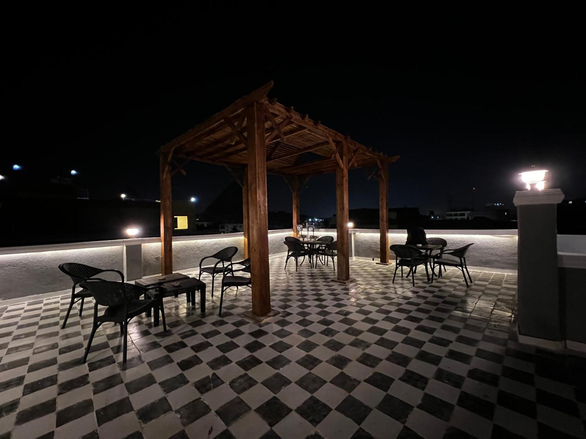 The Pyramids Gate Inn Kafret el-Gabal エクステリア 写真
