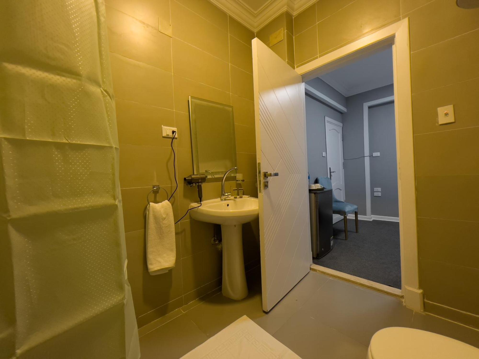 The Pyramids Gate Inn Kafret el-Gabal エクステリア 写真