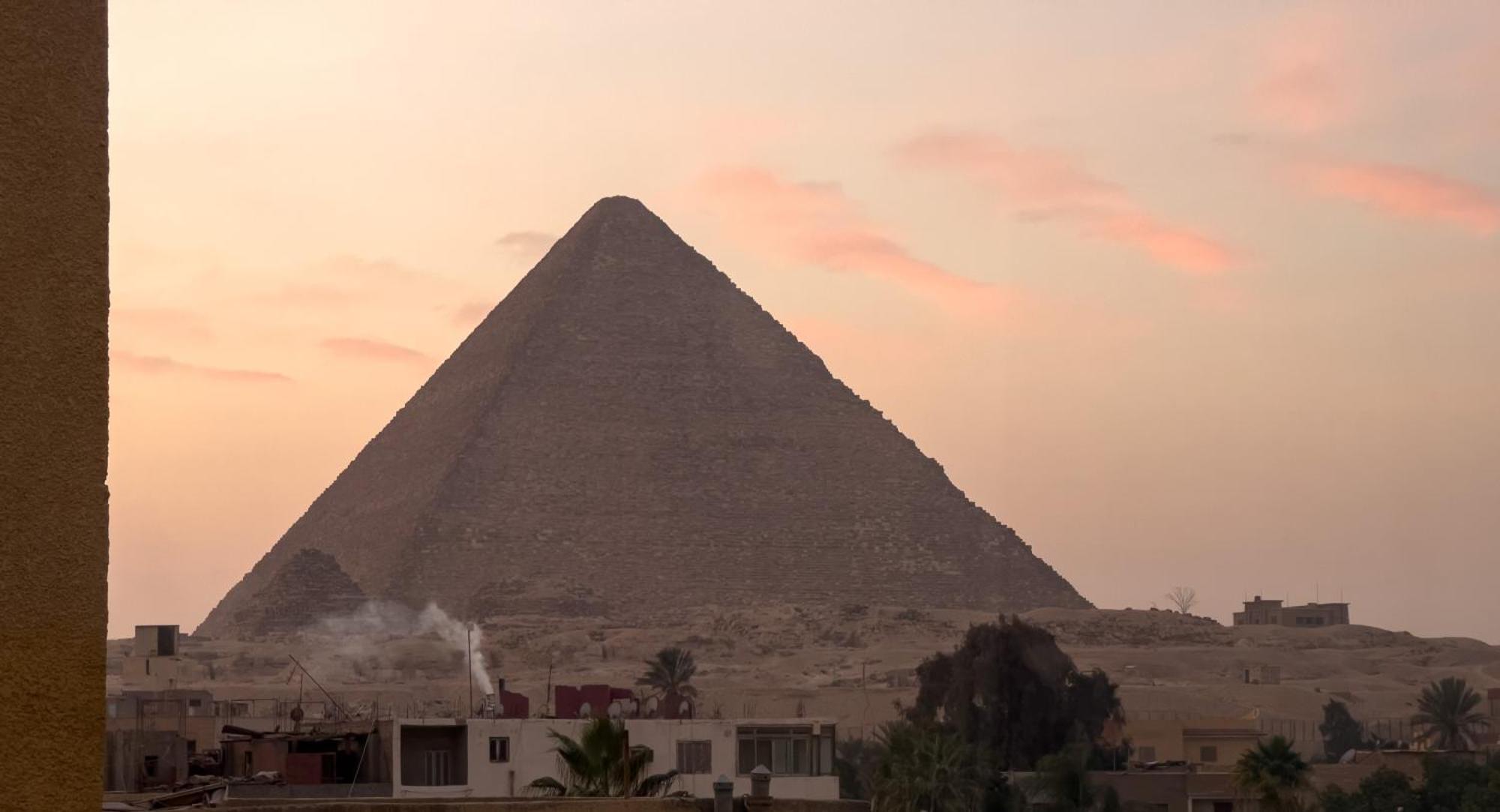 The Pyramids Gate Inn Kafret el-Gabal エクステリア 写真