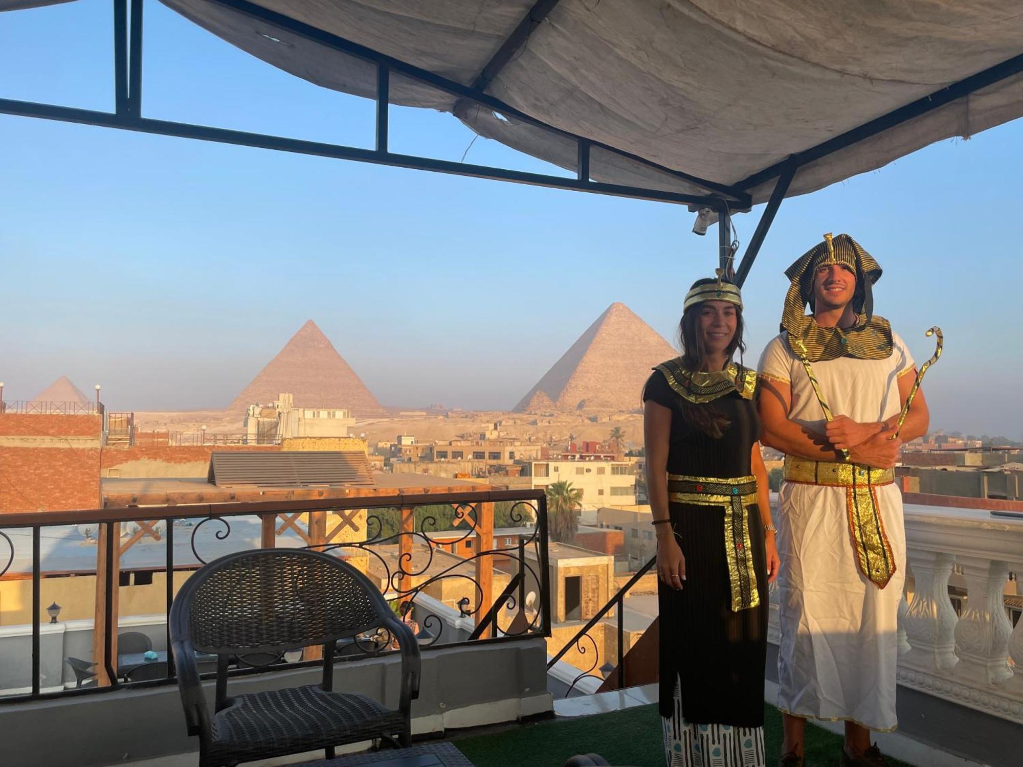 The Pyramids Gate Inn Kafret el-Gabal エクステリア 写真